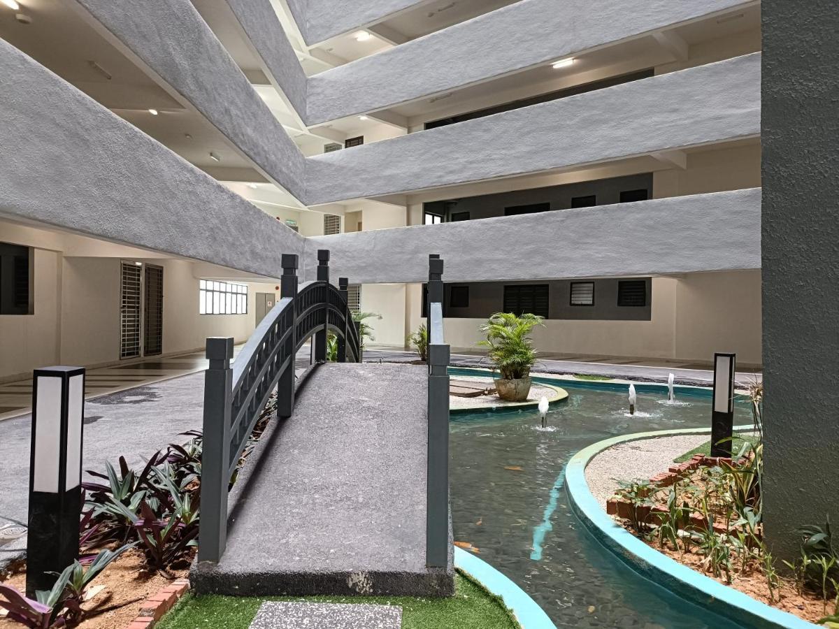 Arc Austin Hills Residensi By Antlerzone Apartamento Johor Bahru Exterior foto